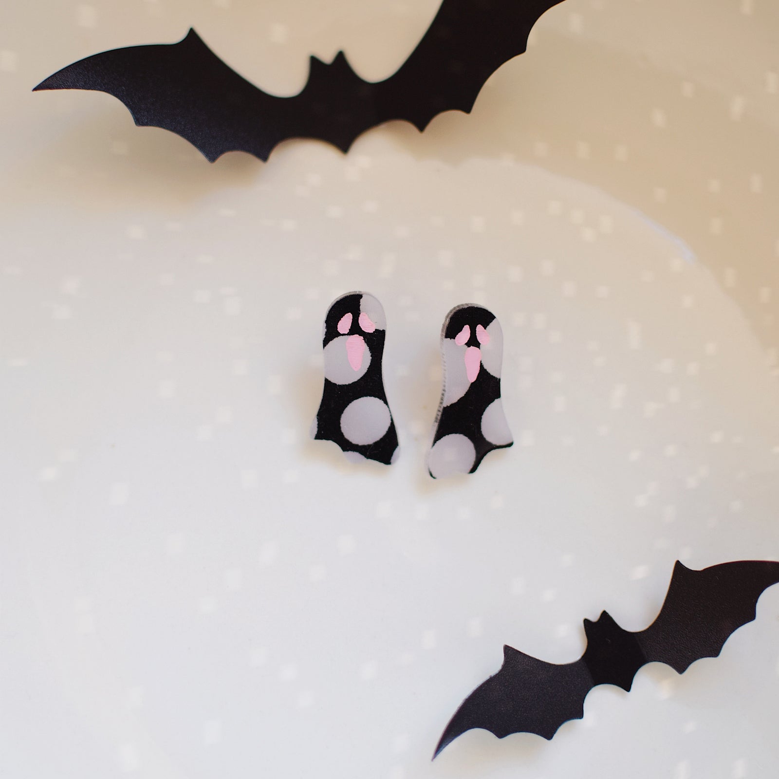 Earrings - Halloween Ghost Studs - Creepy Clown/Pink