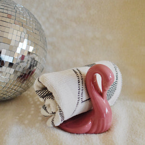 Thrifted Goods - Vintage Ceramic Swan Towel Holder (Rose Pink)