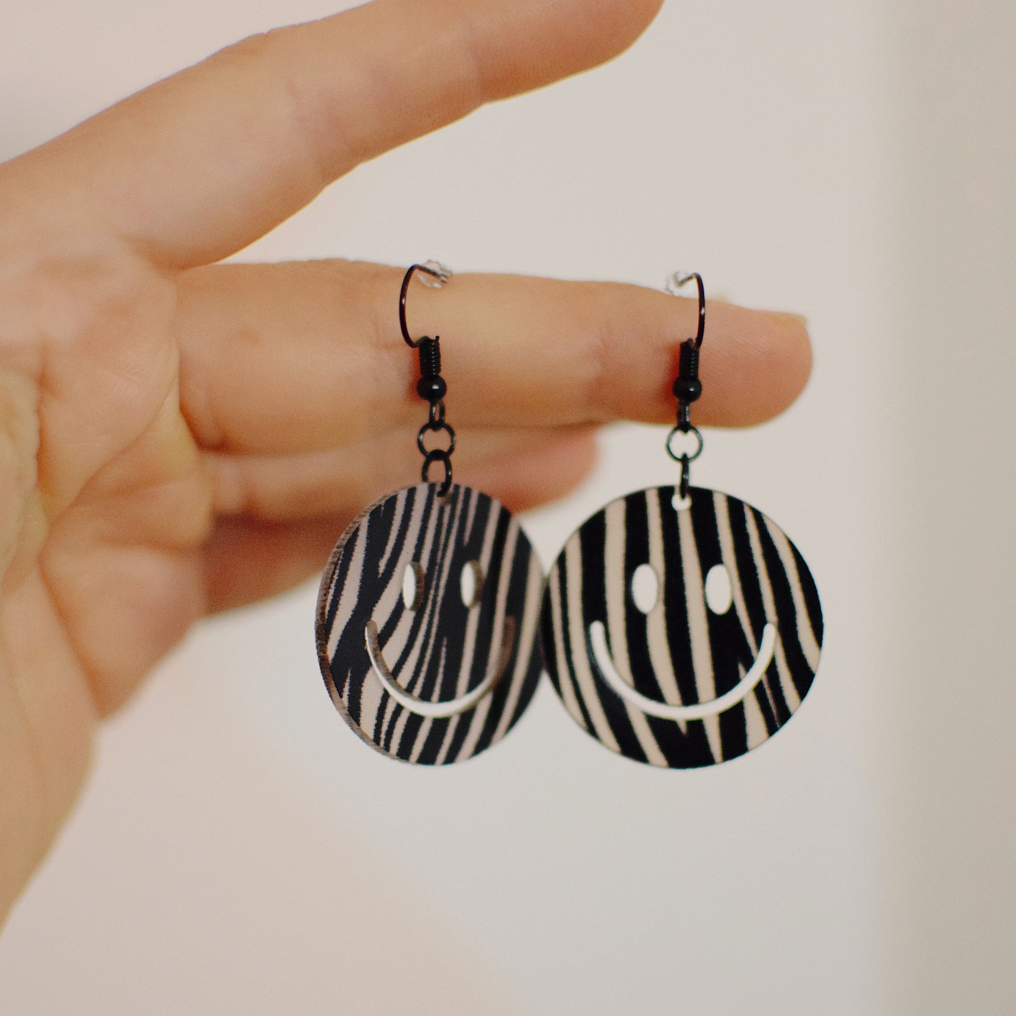 Earrings - Smiley Face Dangles - Zebra Stripe