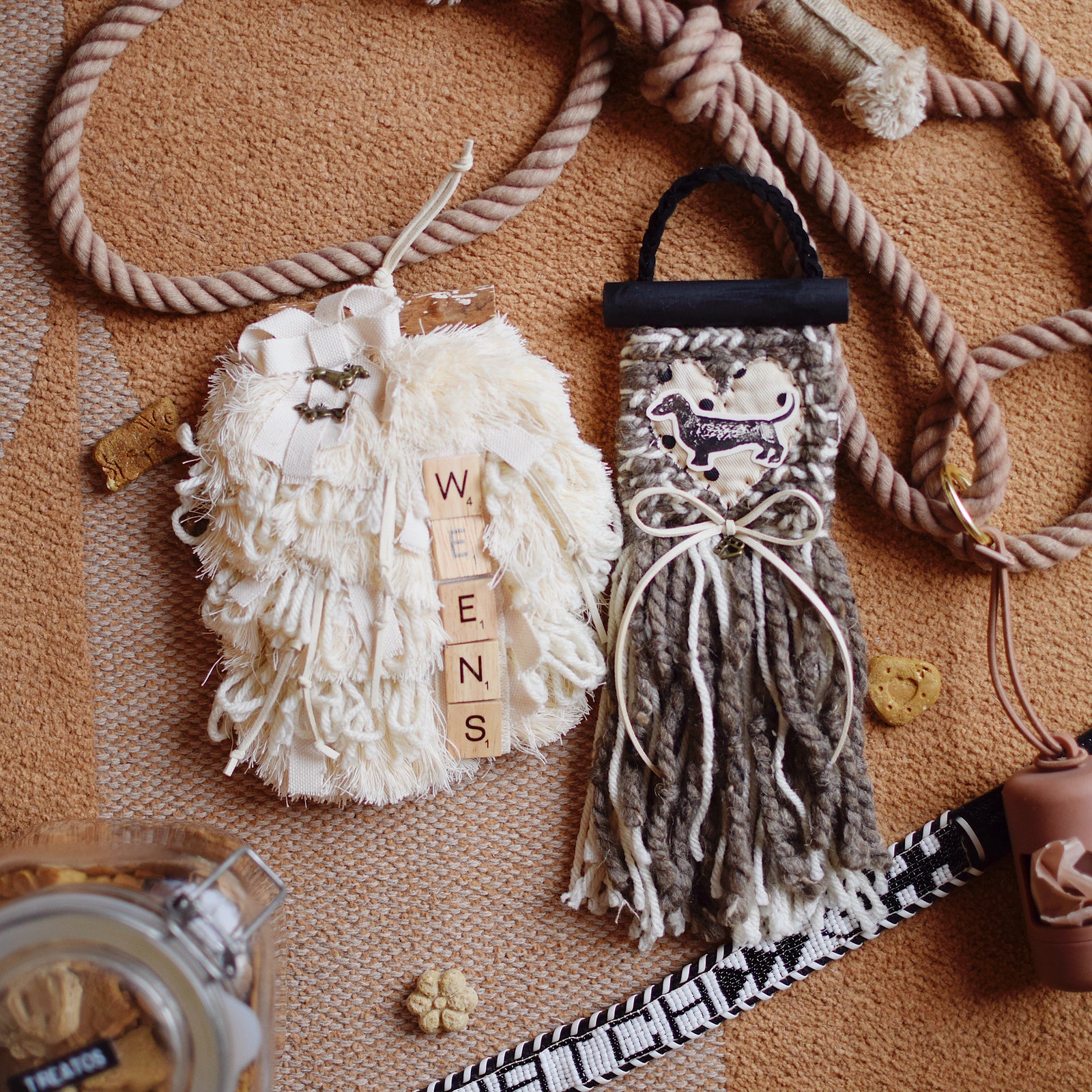 Mini Weave - DOGS - WEENS + DACHSHUND