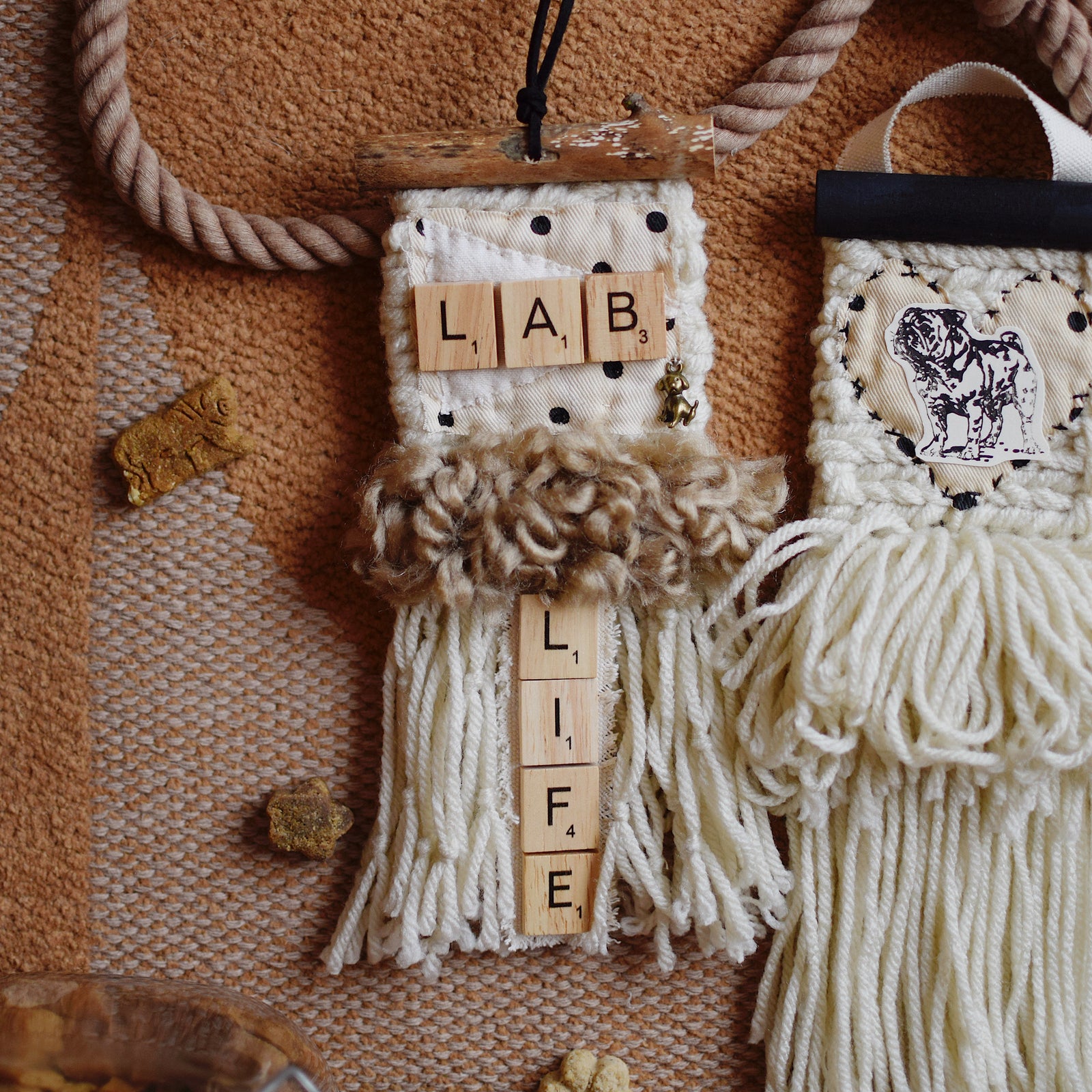 Mini Weave - DOGS - LAB LIFE + BULLDOG