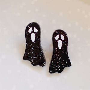 Earrings - Halloween Ghost Studs - Spooky Screams/White