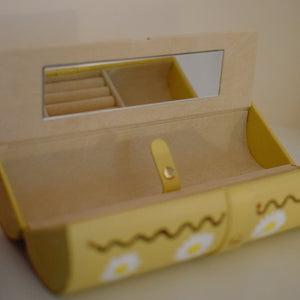Travel Jewelery Case - Butter Yellow with Hand-painted Daisies