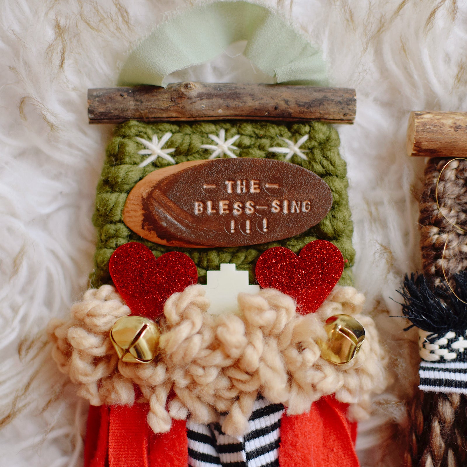 Mini Weave - Christmas Vacation - THE BLESS-SING + SAVE THE NECK FOR ME CLARK!